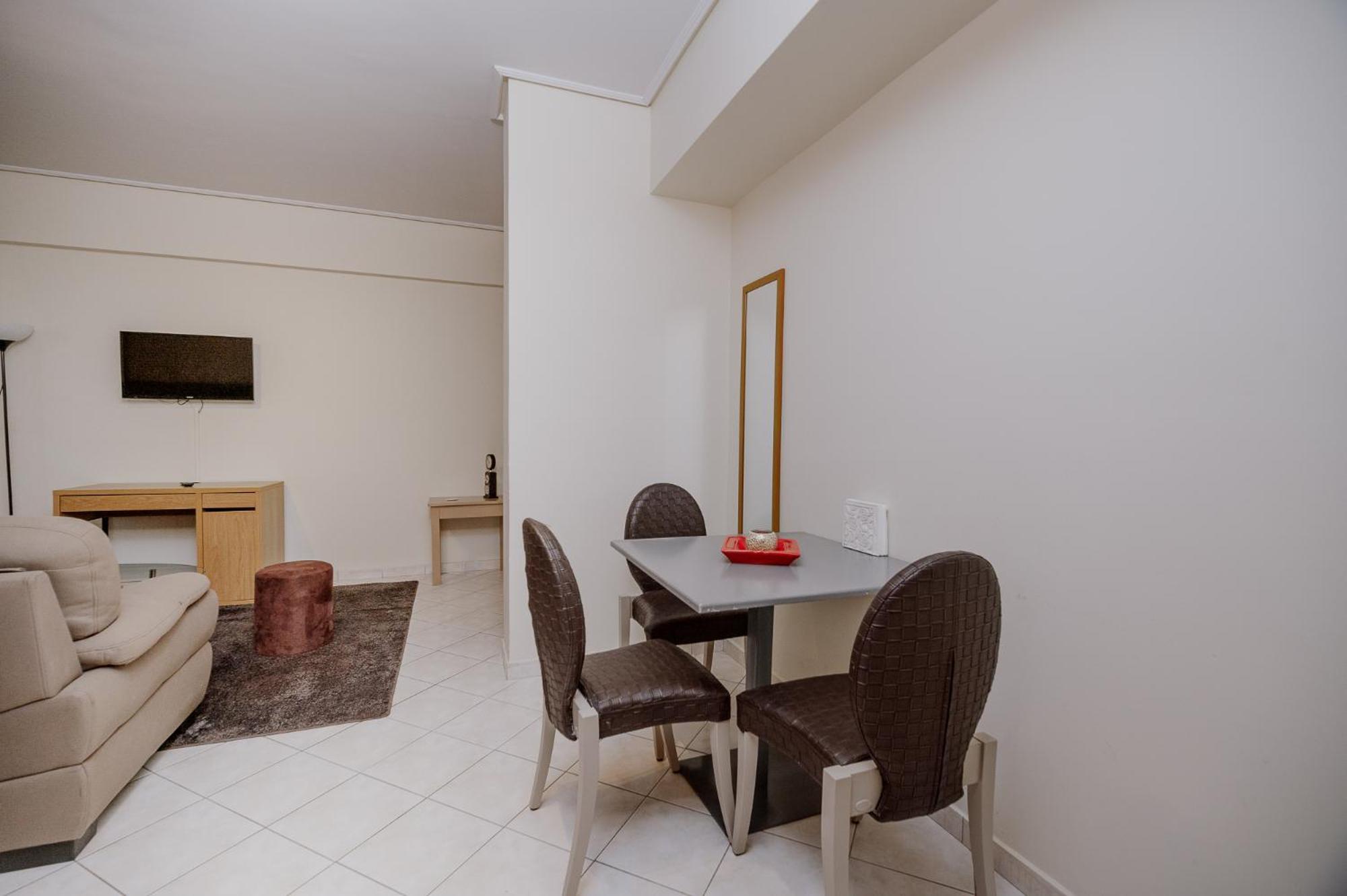 Cozy & Relaxing Apartments-Agia Paraskevi Атина Екстериор снимка